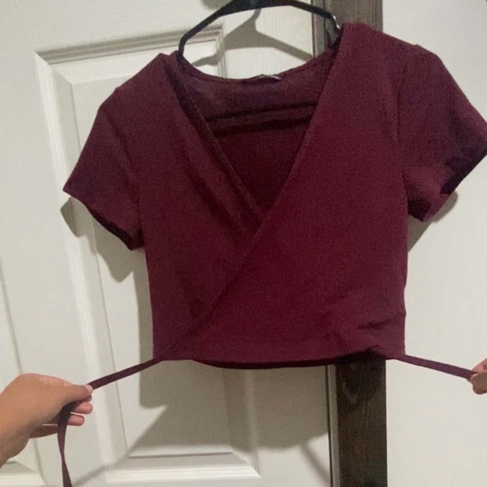Red Cropped shirt
